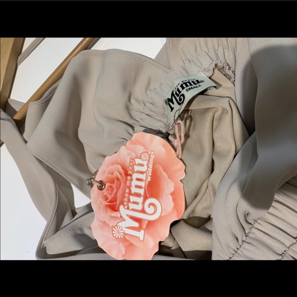 Show me your Mumu Ava Maxi dress in Beige - Picture 4 of 8